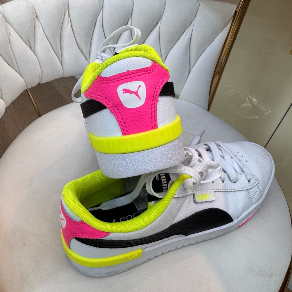 PUMA White Sneakers with Neon Pink & Yellow Accents, size 7.5